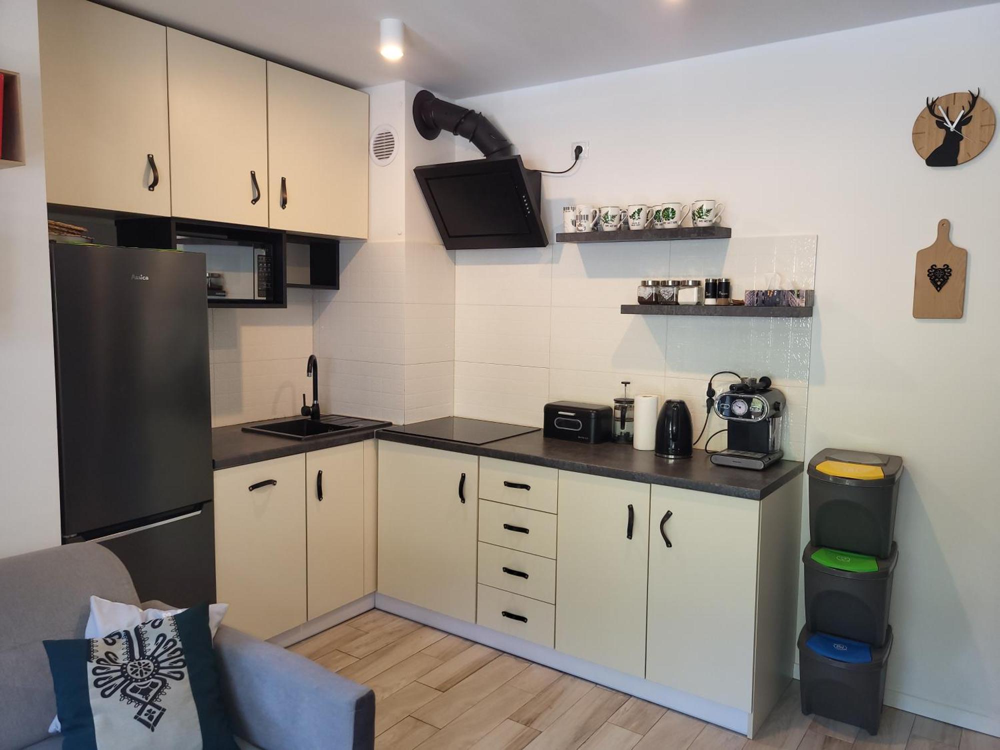 Apartament Pod Jelonkiem シクラルスカ・ポレンバ エクステリア 写真